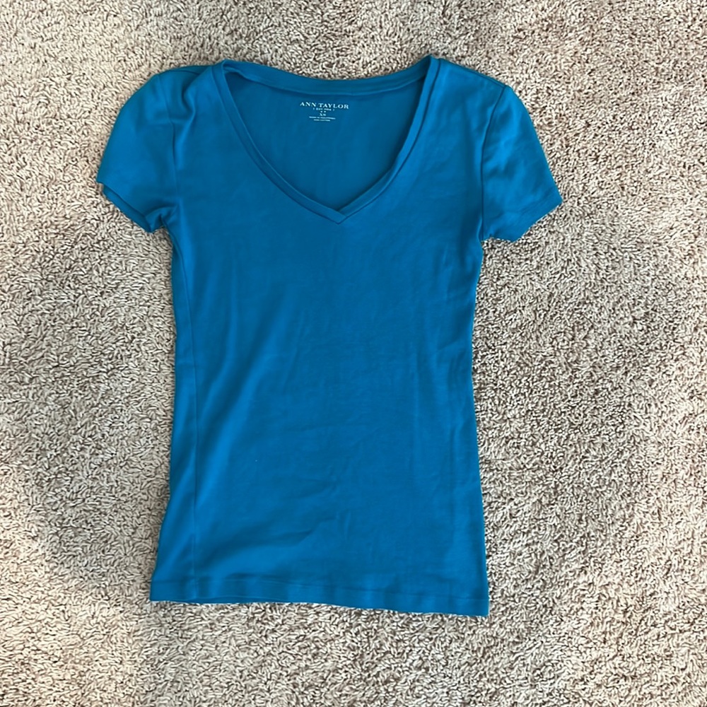 V neck t shirt